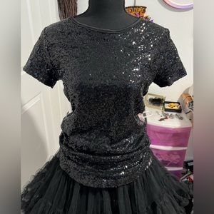 Spadehill Short sleeve sequin top size M